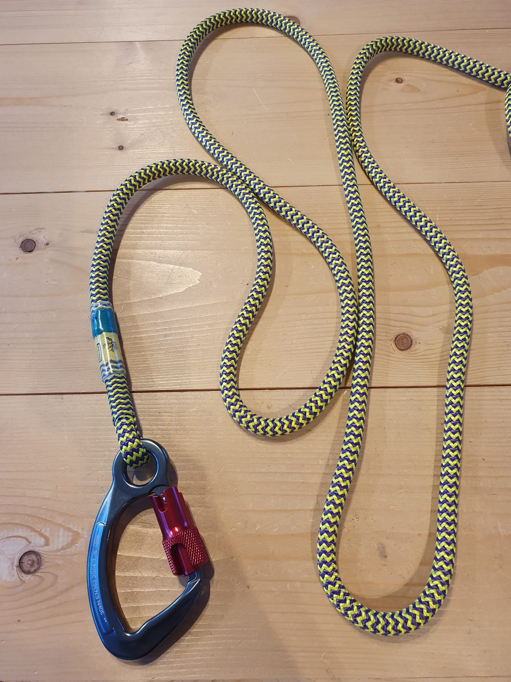 Atheight Captive eye karabiner automaat