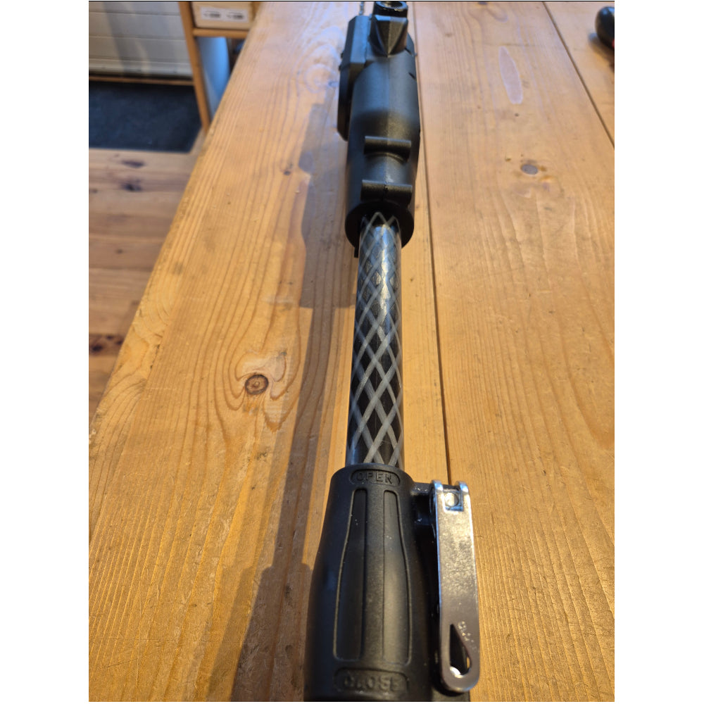 Castellari accu stokzaag met carbon telescoop stok