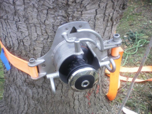 Smart winch rigging bolder